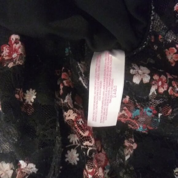 No Boundaries women's size XXL (2XL) 19 black multicolored floral dress - Picture 15 of 15